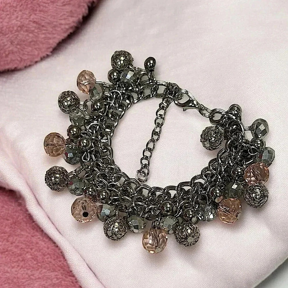 Pink beaded silver 3 piece jewelry set - Picture 3 of 4